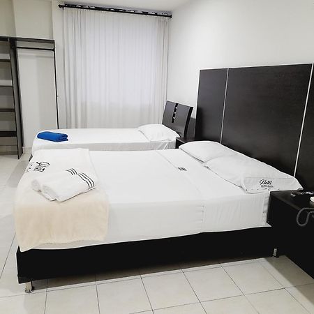 Hotel Saint John Medellín Dış mekan fotoğraf