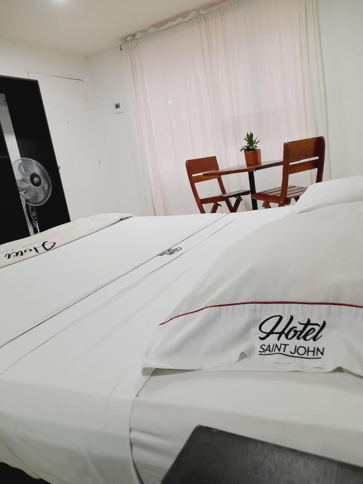 Hotel Saint John Medellín Dış mekan fotoğraf