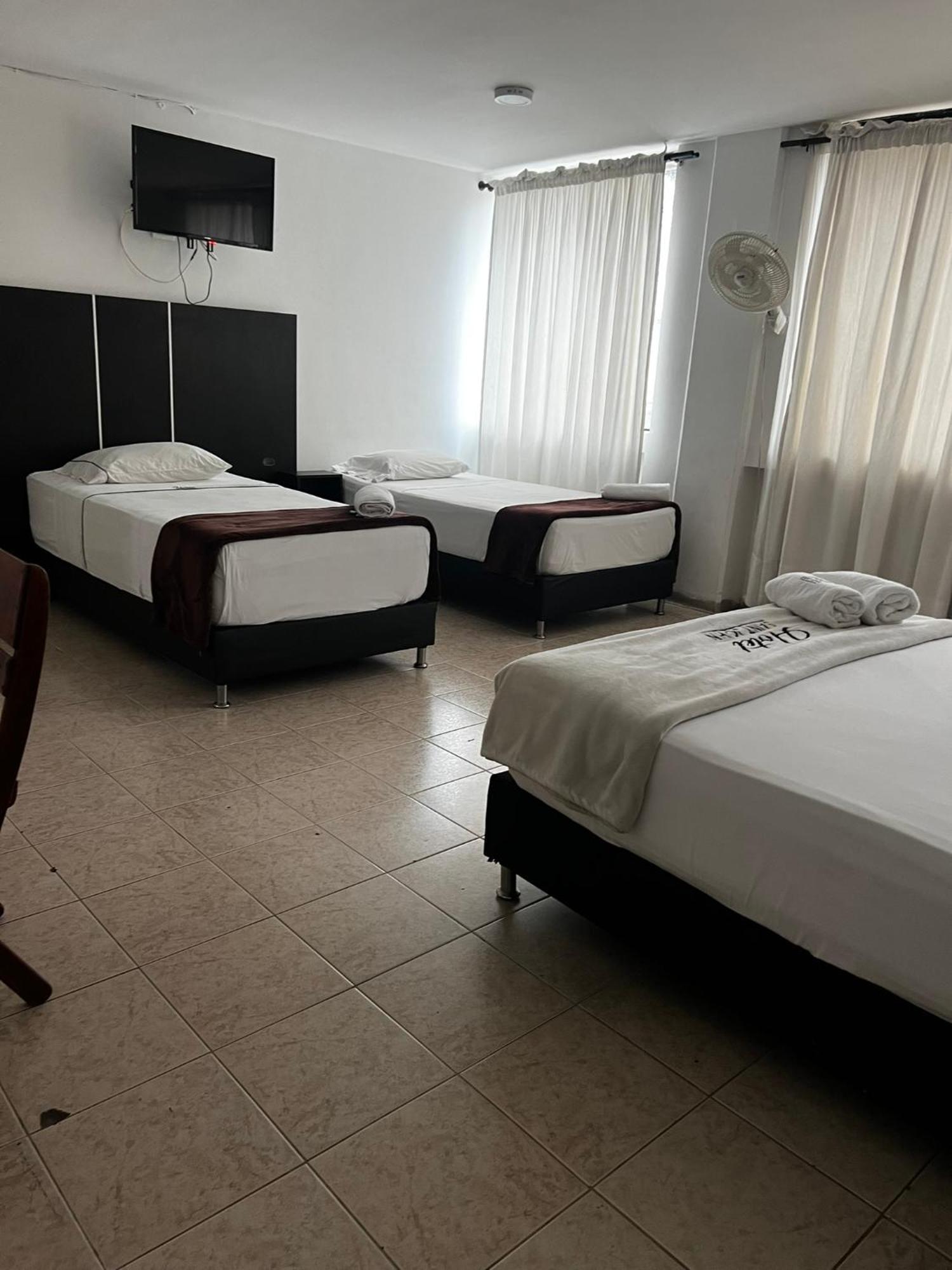 Hotel Saint John Medellín Dış mekan fotoğraf